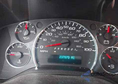 2008 Chevrolet Express Work Van из США, поврежденный, VIN 1GCFG154481112510